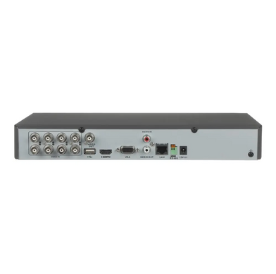 Зовнішній вигляд Hikvision iDS-7208HQHI-M1/XT.