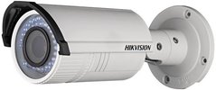 Внешний вид Hikvision DS-2CD2642FWD-I.