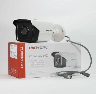 Внешний вид Hikvision DS-2CE16D7T-IT5.
